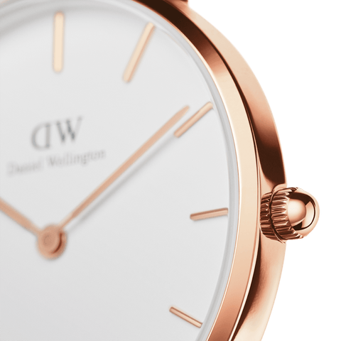 Daniel Wellington Petite Durham Damen-Armbanduhr in Weiß DW00100228