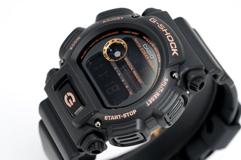 Casio G-Shock Herrenuhr mit großem Gehäuse, schwarz, DW-9052GBX-1A4DR