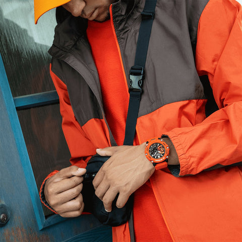 Orologio Casio G-Shock arancione da uomo GA-2200M-4AER