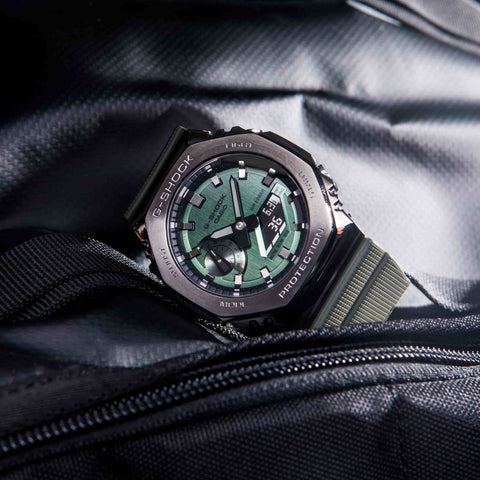 Casio G-Shock Herrenuhr GM-2100B-3AER, grün