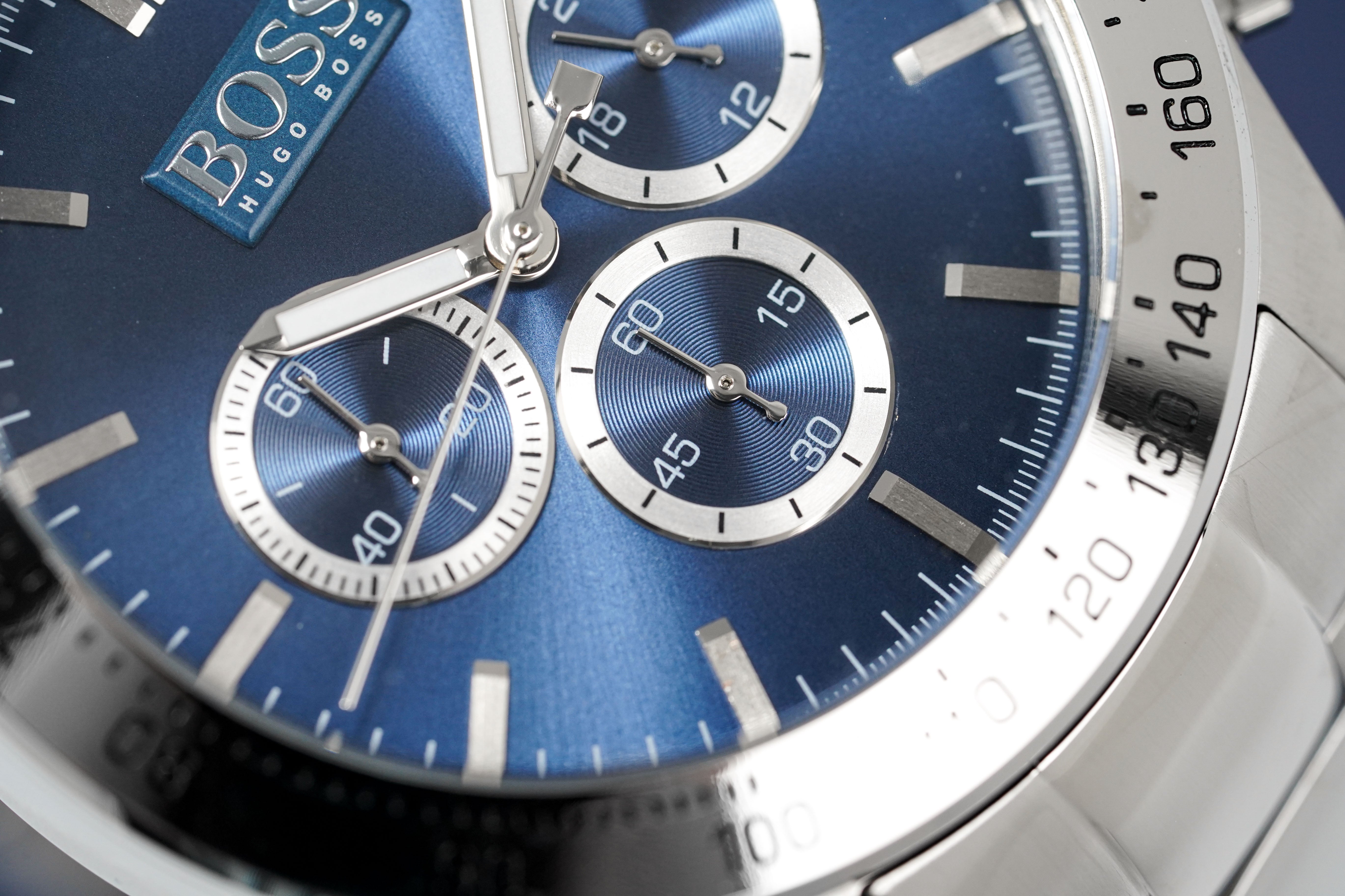 Hugo Boss Herrenuhr Chronograph Ikon Blau HB1512963