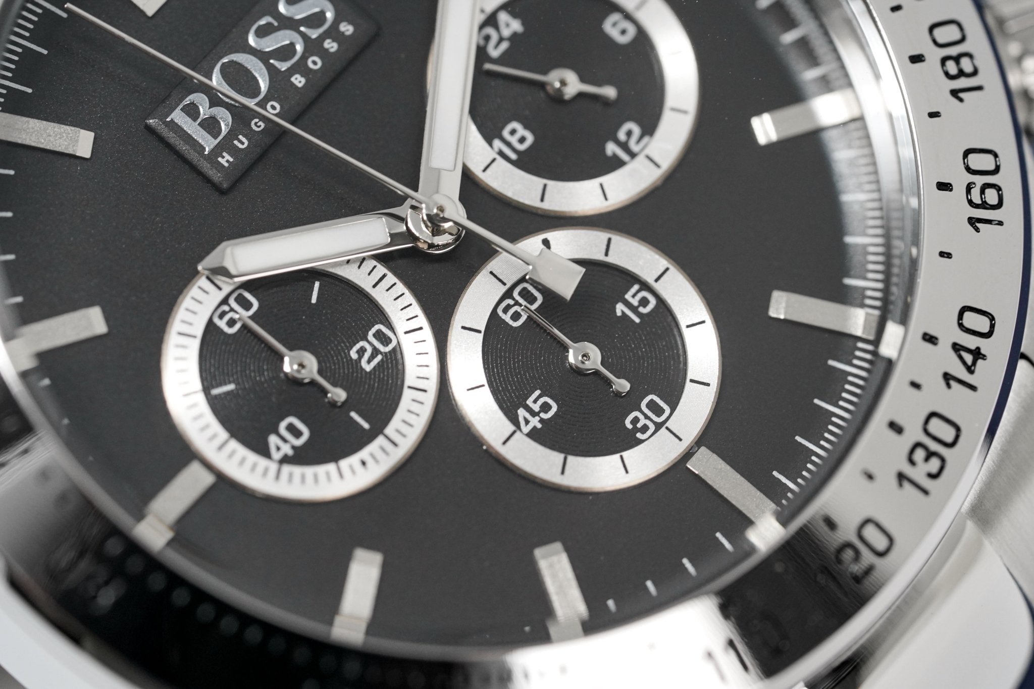 Hugo Boss Herrenuhr Chronograph Ikon Schwarz HB1512965