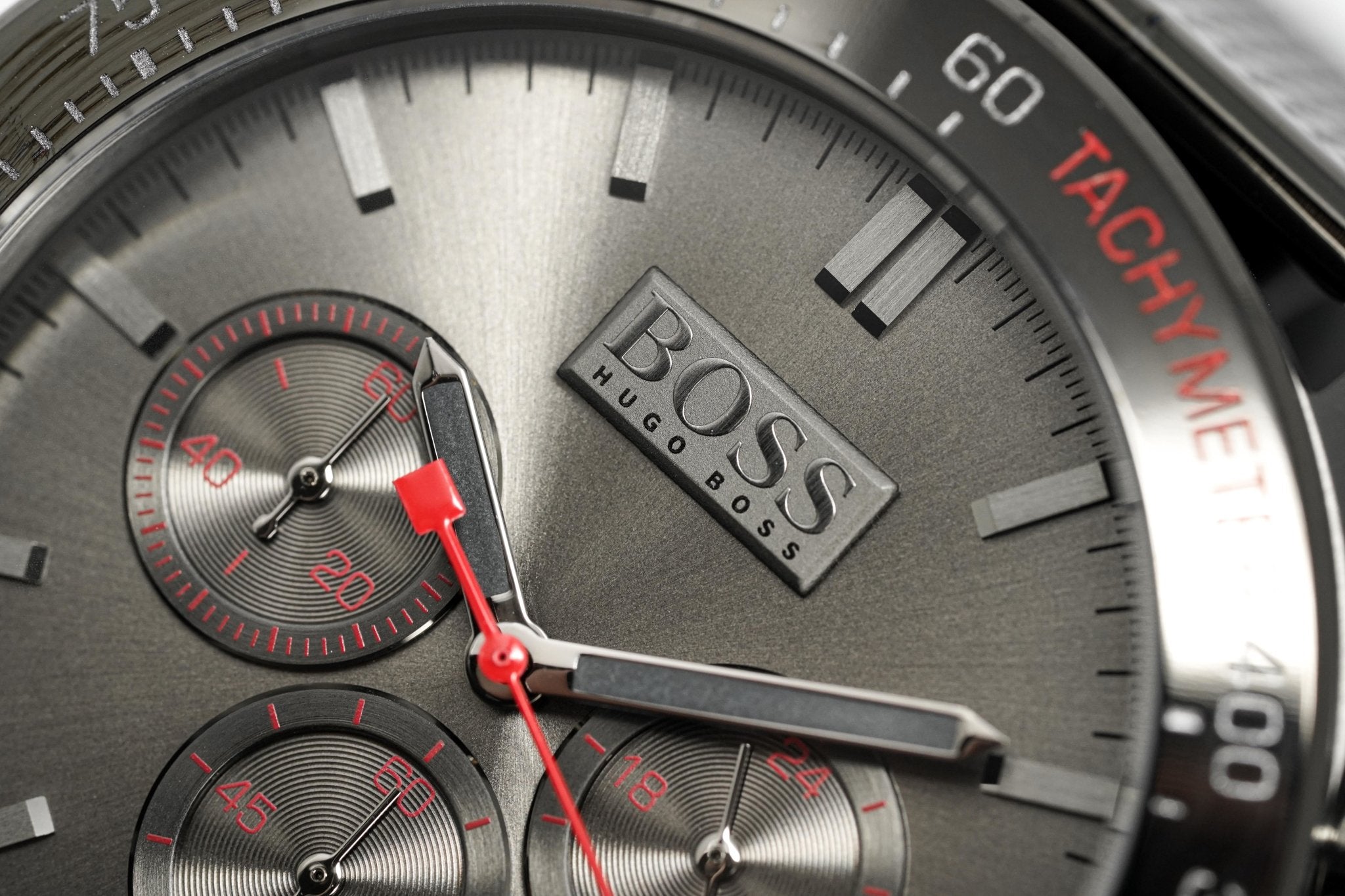 Hugo Boss Herrenuhr Chronograph Ikon Grau Mesh HB1513443