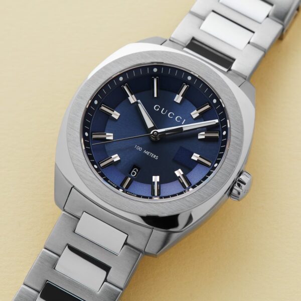 グッチ GG2570 腕時計 41mm YA142303 – Watchlyx