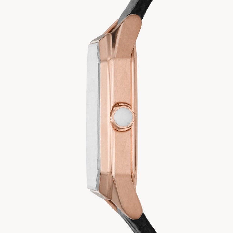 AR11320_onwrist_1445x_f045241d-0d51-4b58-888e-d4f0b781bbba – Watchlyx