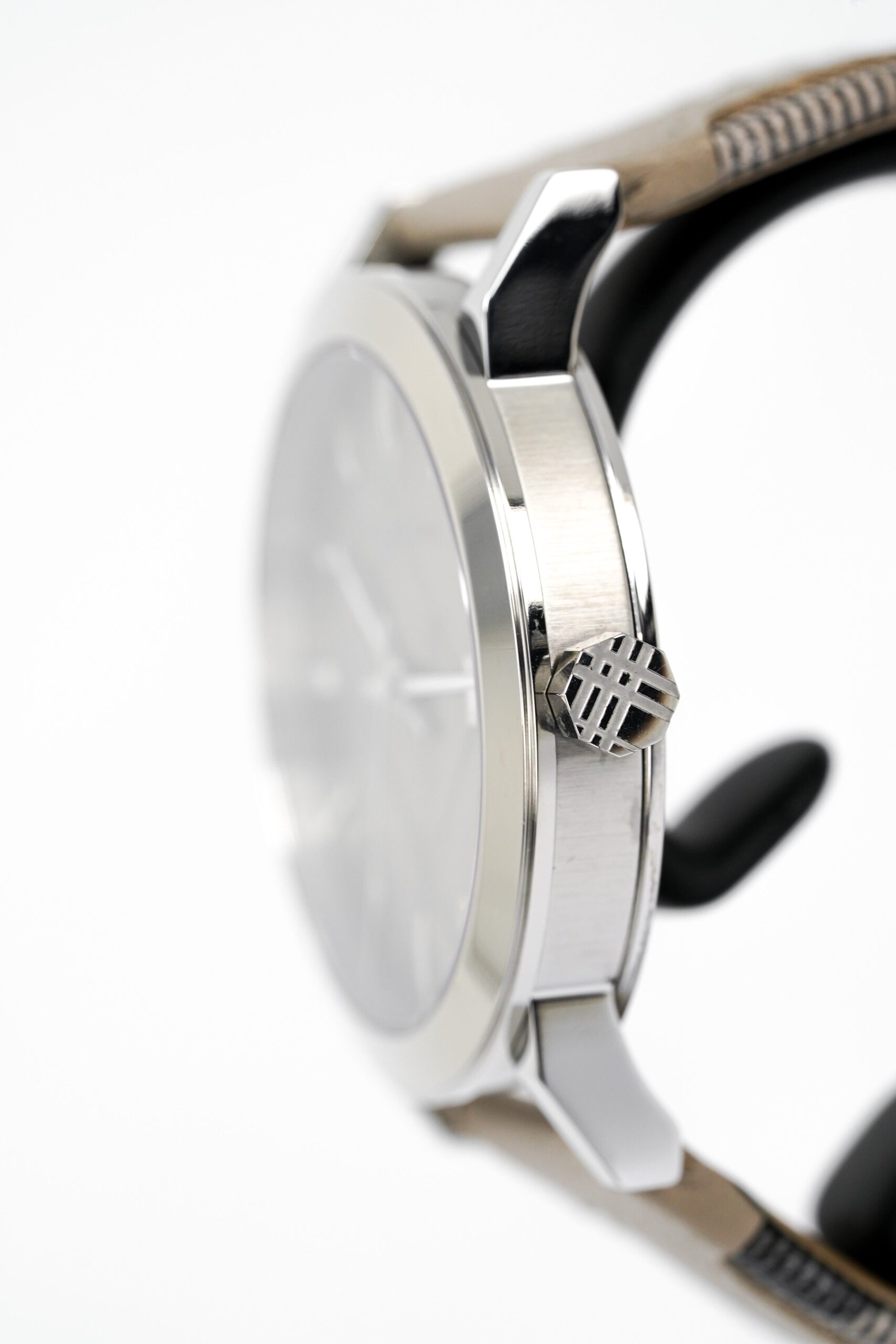 Burberry Mens Watch Nova Bu9021 - Image 4