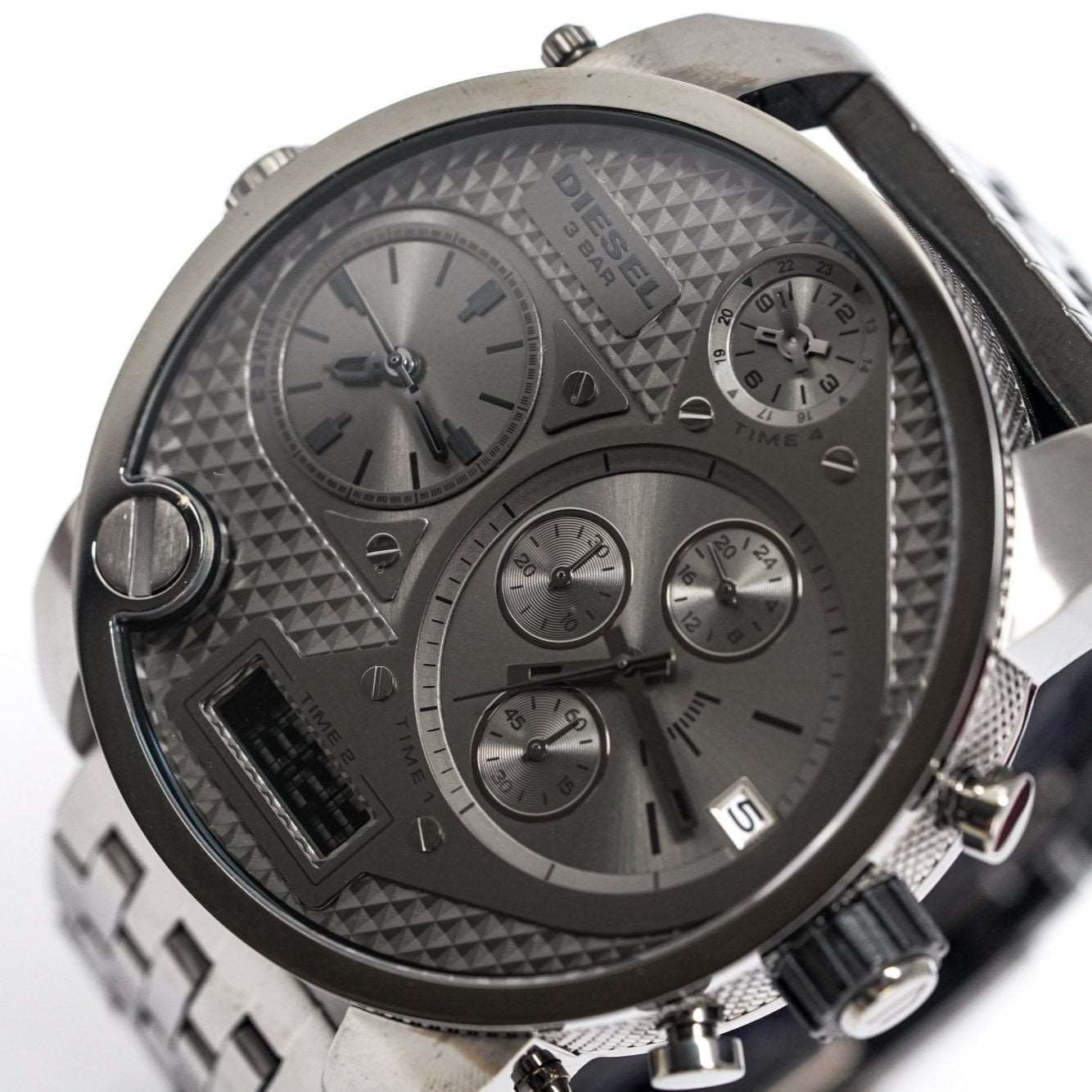 Diesel Dz7247 Men S Chronograph Big Daddy Gun Metal Watch - Image 2